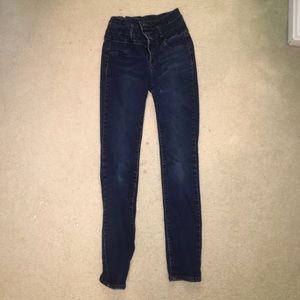 Dark wash high waisted jeans